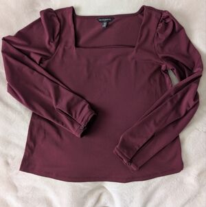 3/$30 Banana Republic Factory Burgundy Square Neck Long Sleeve Top